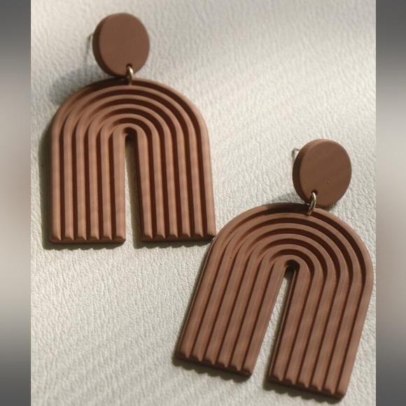 Boho rainbow drop earrings - Picture 6 of 7